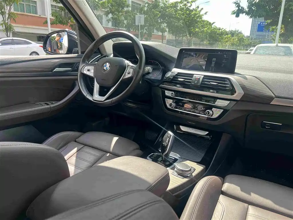 BMW X3 2020 — фото 11