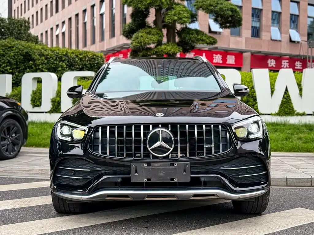 Mercedes-Benz GLC AMG 2020 — фото 2