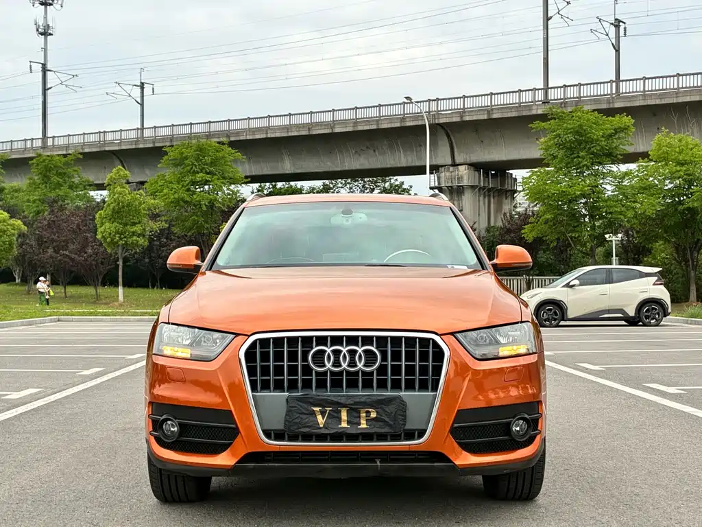 Audi Q3 2015 — фото 2