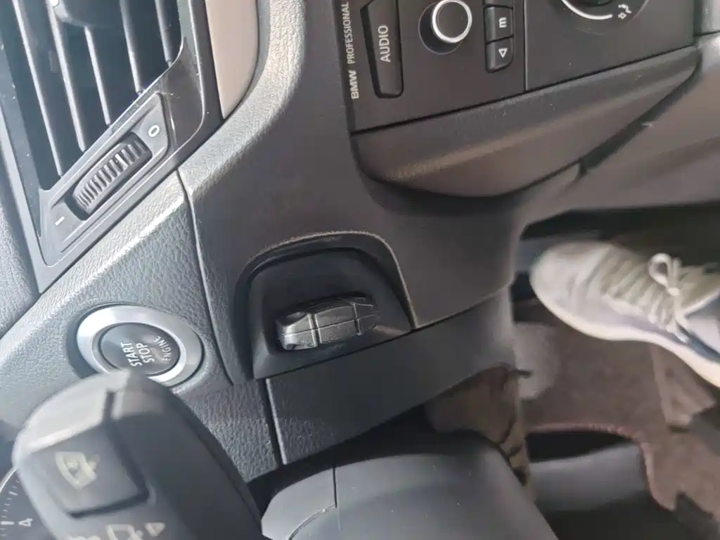 BMW X1 2014 — фото 17