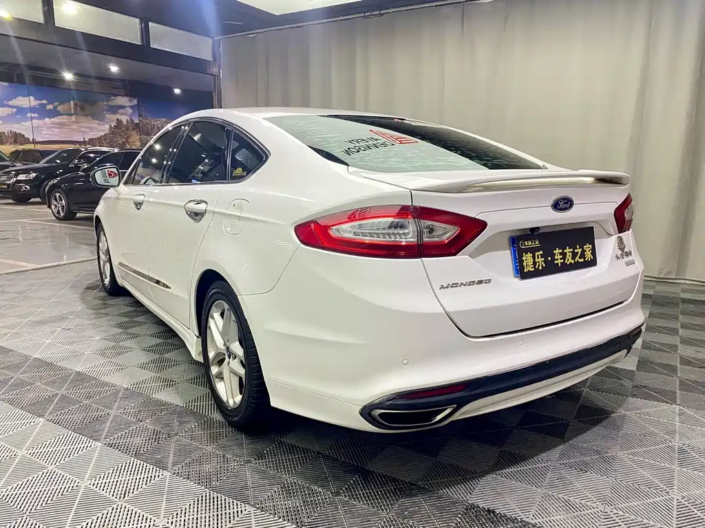 Ford Mondeo 2016 — фото 6