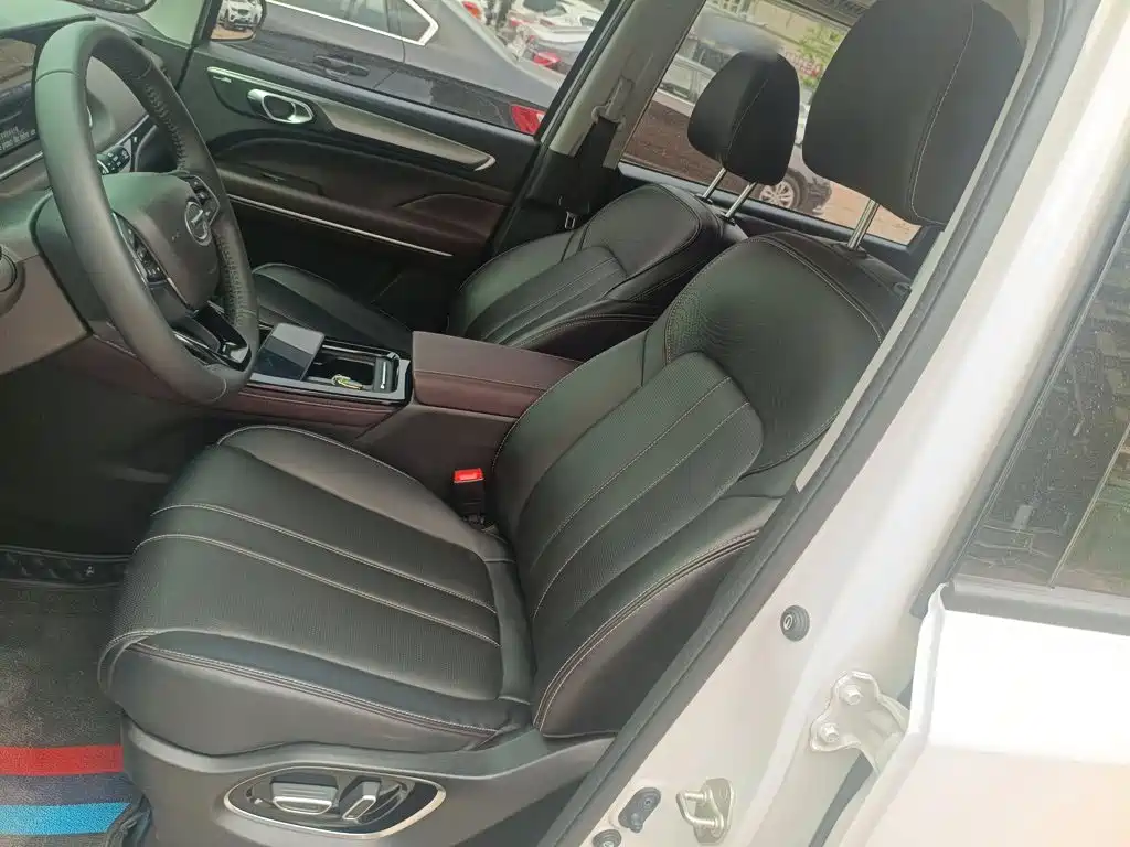 GAC Trumpchi M6 2024 — фото 15