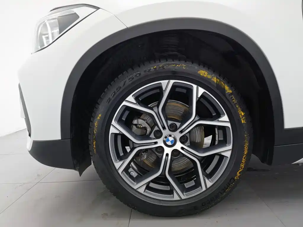 BMW X1 2021 — фото 17