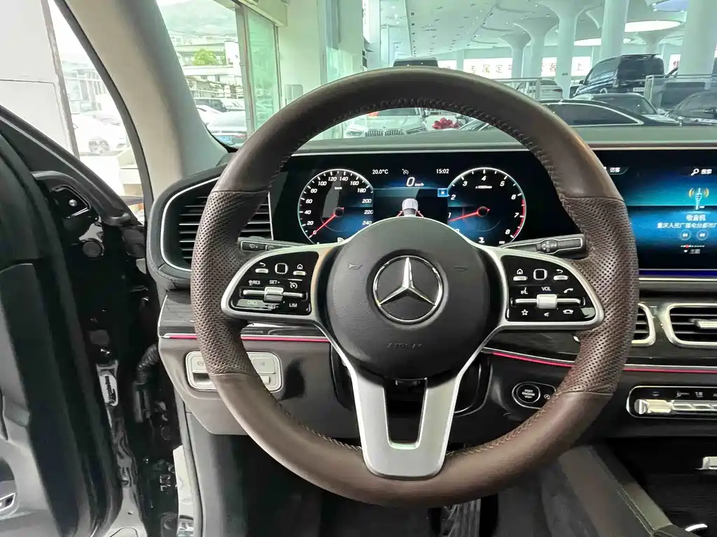 Mercedes-Benz GLE 2021 — фото 21