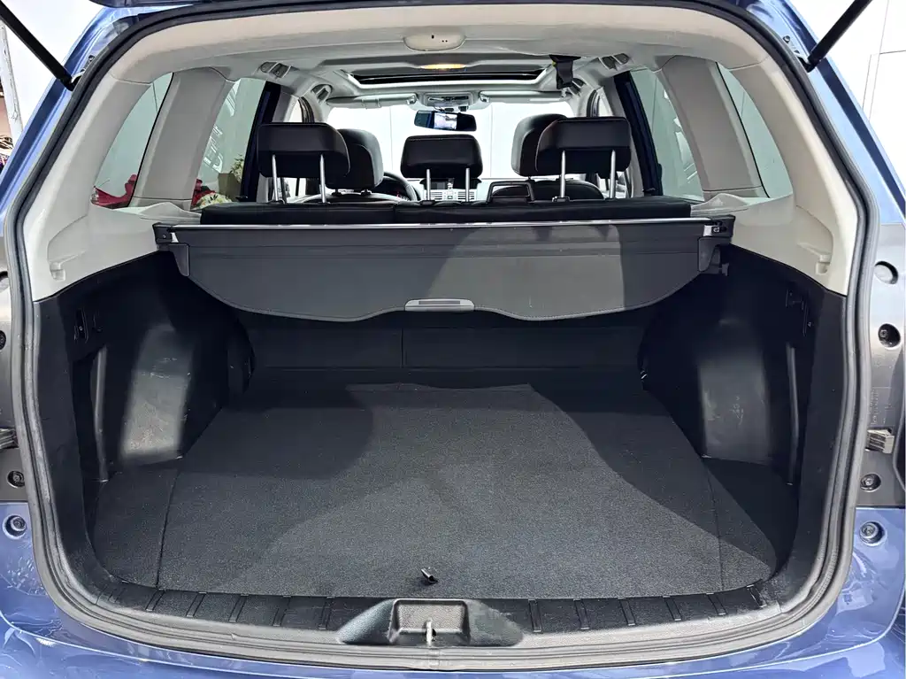 Subaru Forester 2018 — фото 24