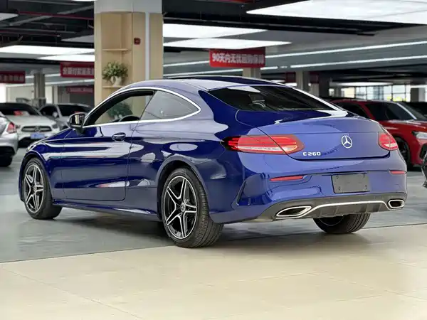 Mercedes-Benz C-Class 2020