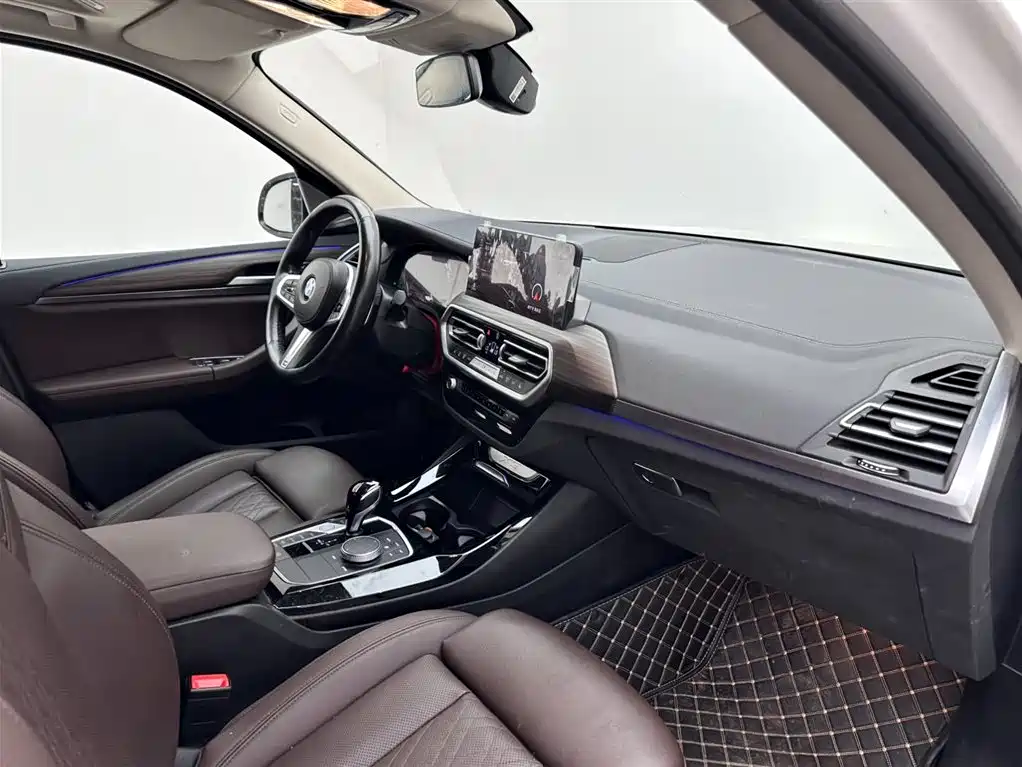 BMW X3 2022 — фото 11
