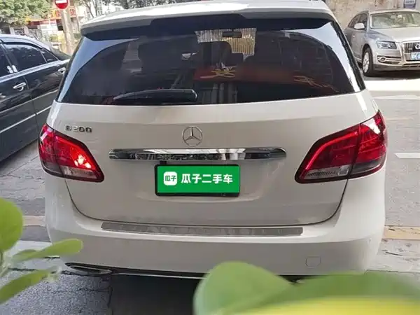 Mercedes-Benz B-Class 2015