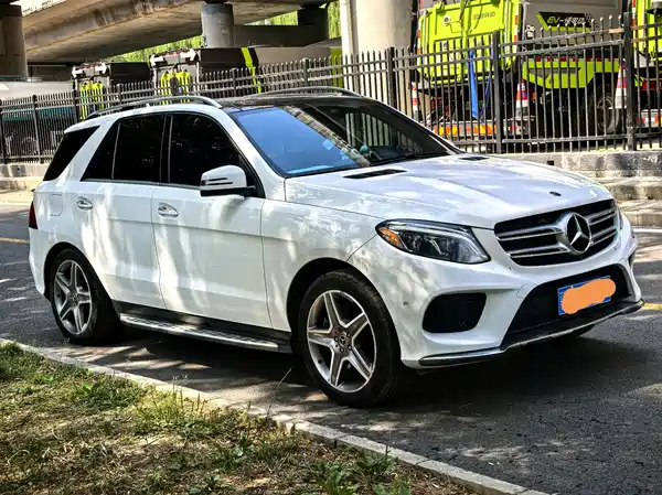 Mercedes-Benz GLE 2018