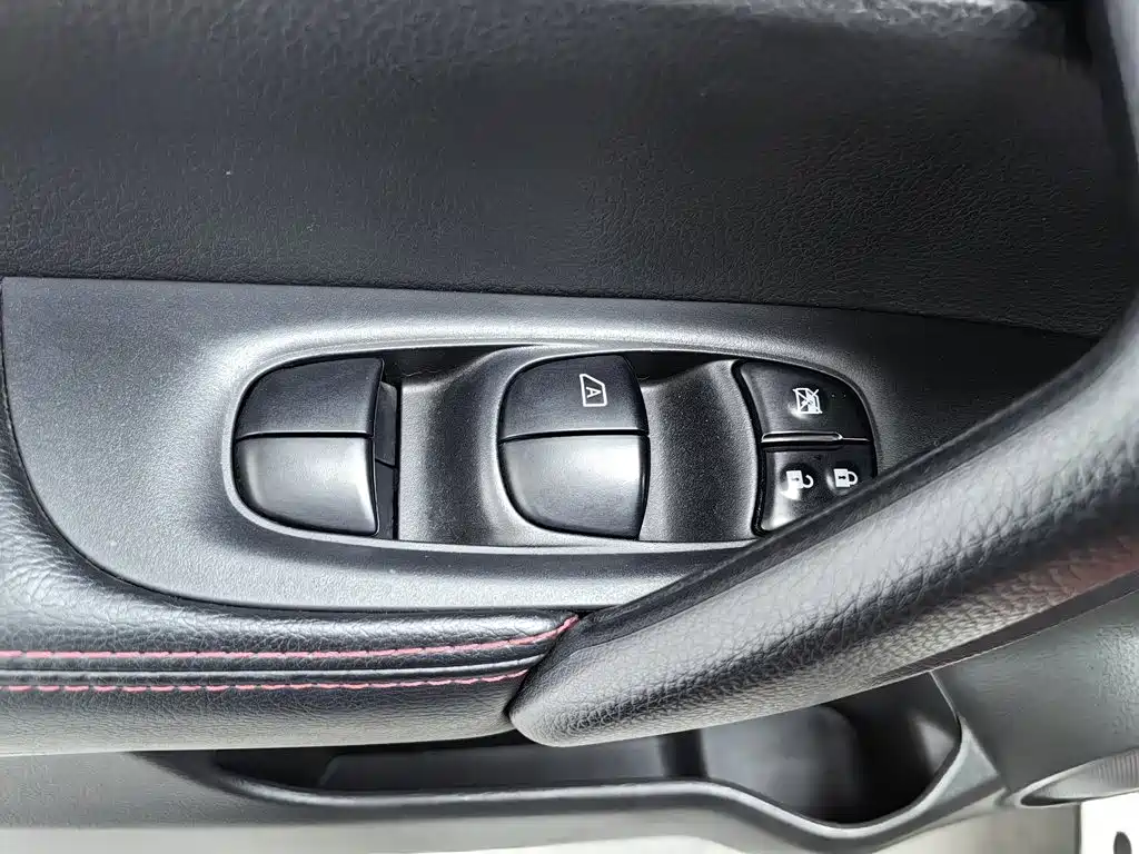 Nissan Qashqai 2016 — фото 9