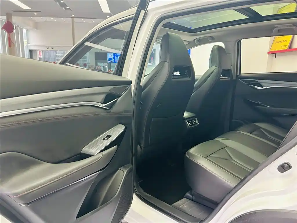 Changan CS75 PLUS 2022 — фото 23