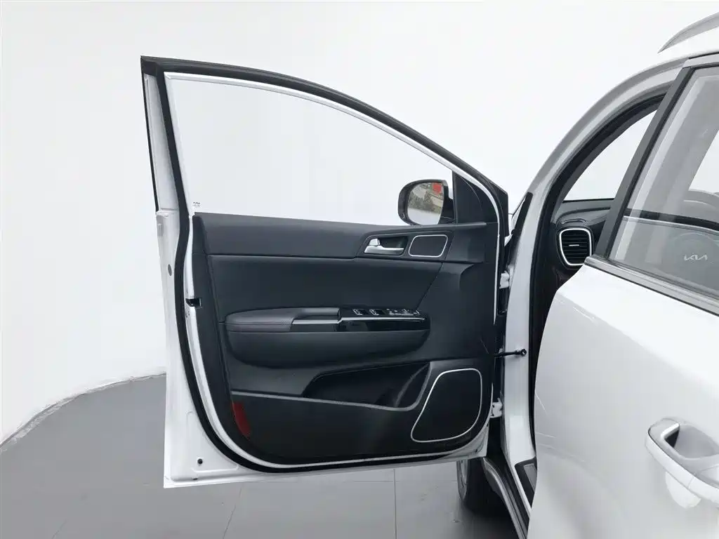 Kia KX5 2023 — фото 8