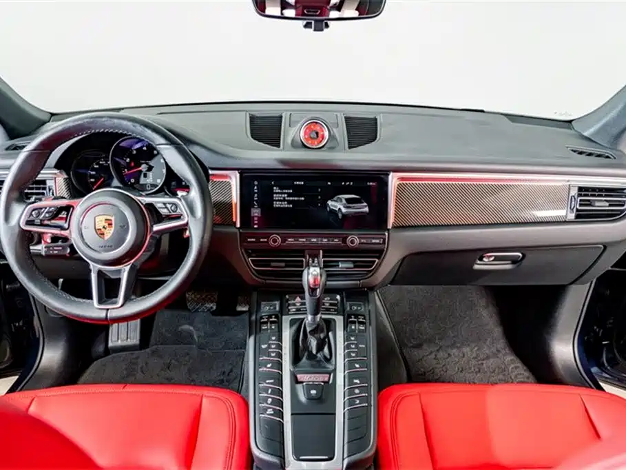 Porsche Macan 2022 — фото 12