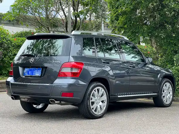 Mercedes-Benz GLK-Class 2011