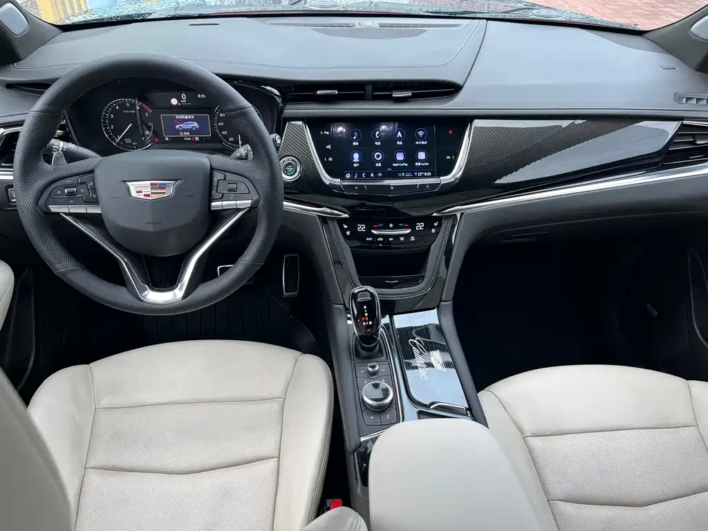 Cadillac XT6 2020 — фото 20