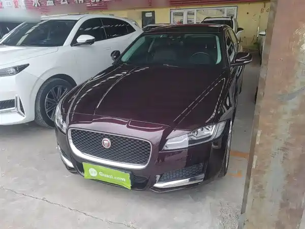 Jaguar XFL 2018