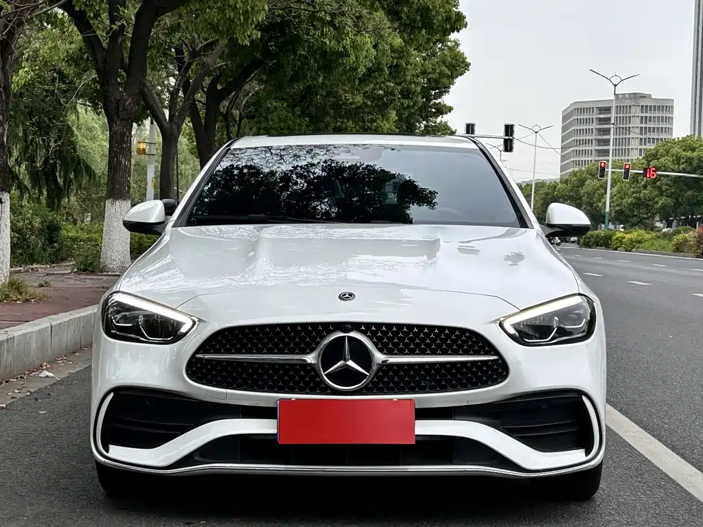 Mercedes-Benz C-Class 2022 — фото 2