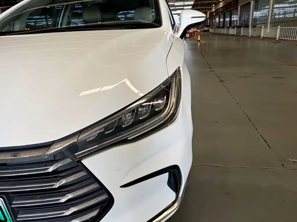 BYD Song MAX New Energy 2022 — фото 24