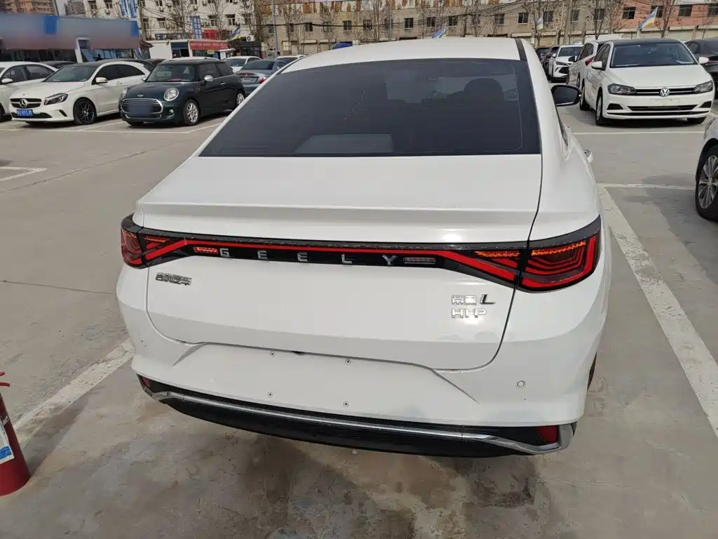 Geely Emgrand L Hip 2024 — фото 6