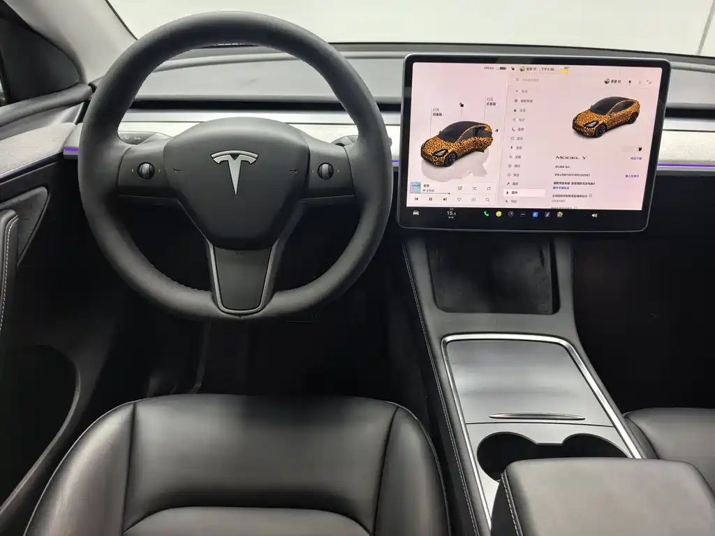 Tesla Model Y 2023 — фото 8