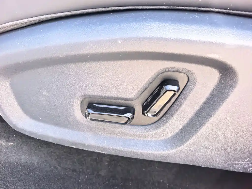 Geely Galaxy E5 2025 — фото 11