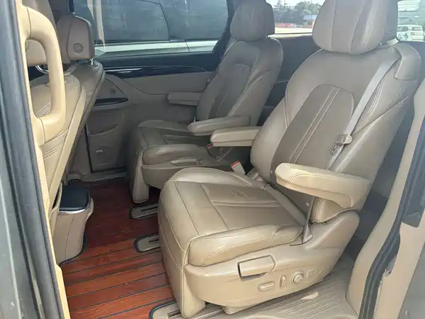 Buick GL8 2019