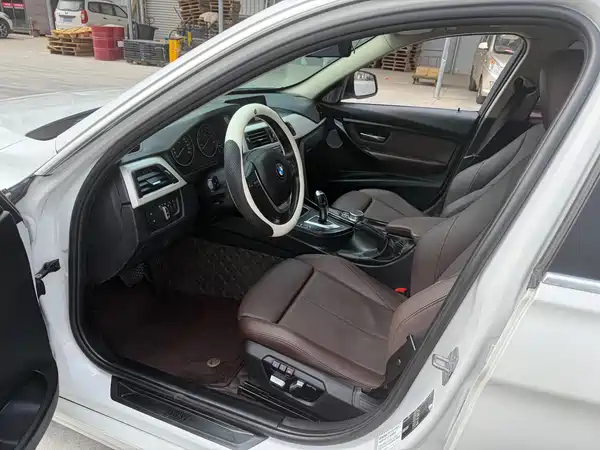 BMW 3 Series 2019