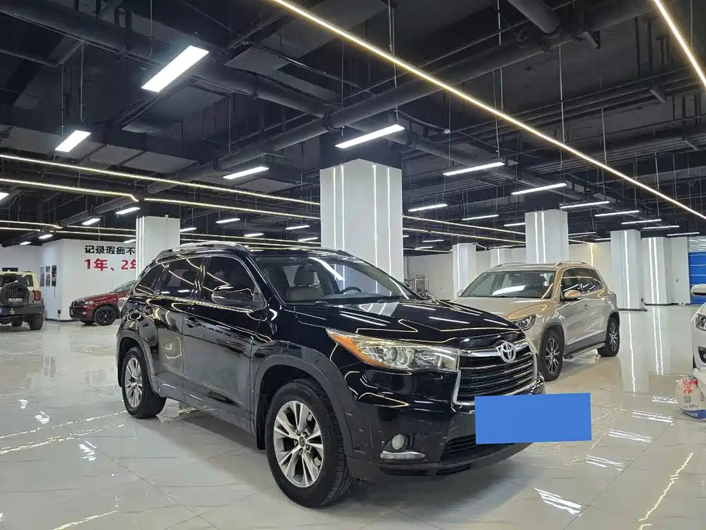 Toyota Highlander 2016 — фото 4