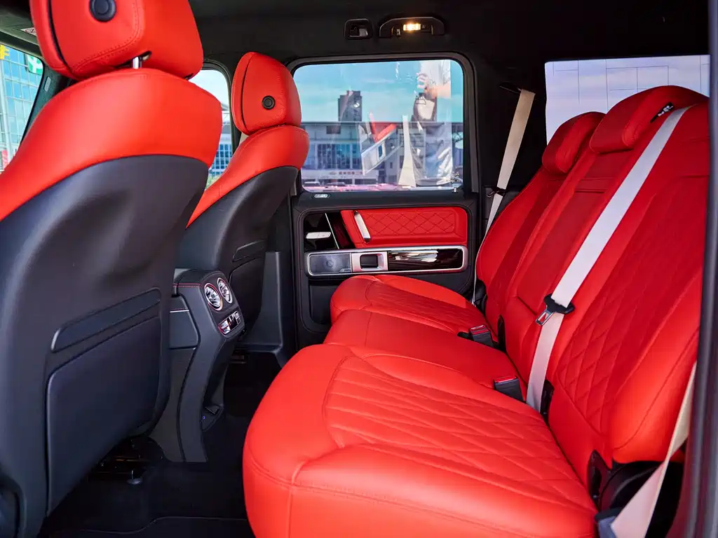 Mercedes-Benz G-Class 2025 — фото 16