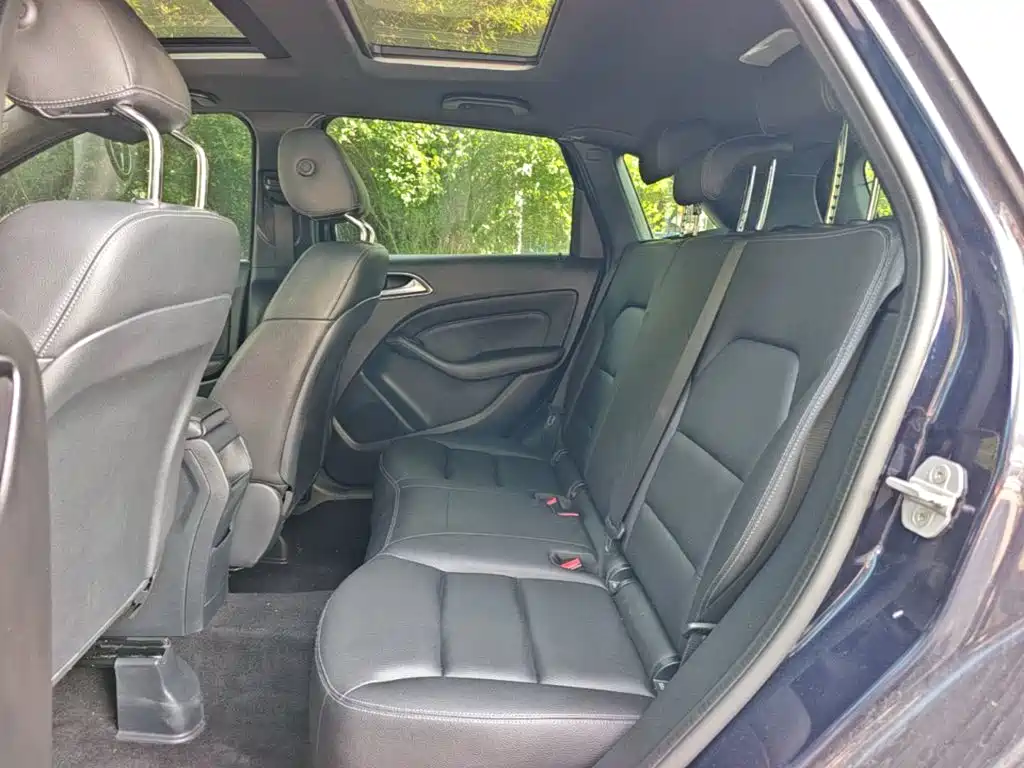 Mercedes-Benz B-Class 2017 — фото 17