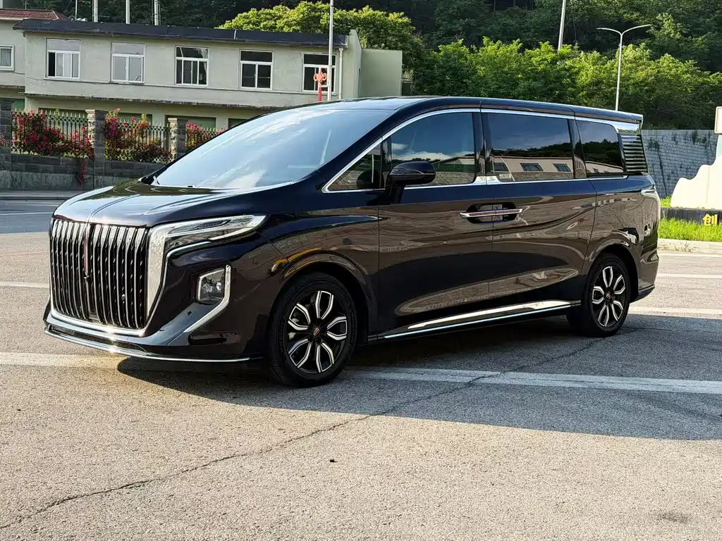 Hongqi HQ9 2023