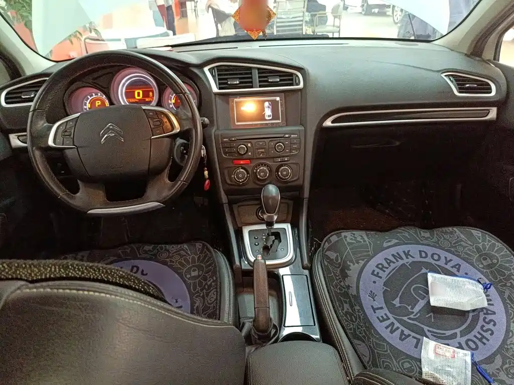 Citroën C4L 2016 — фото 10