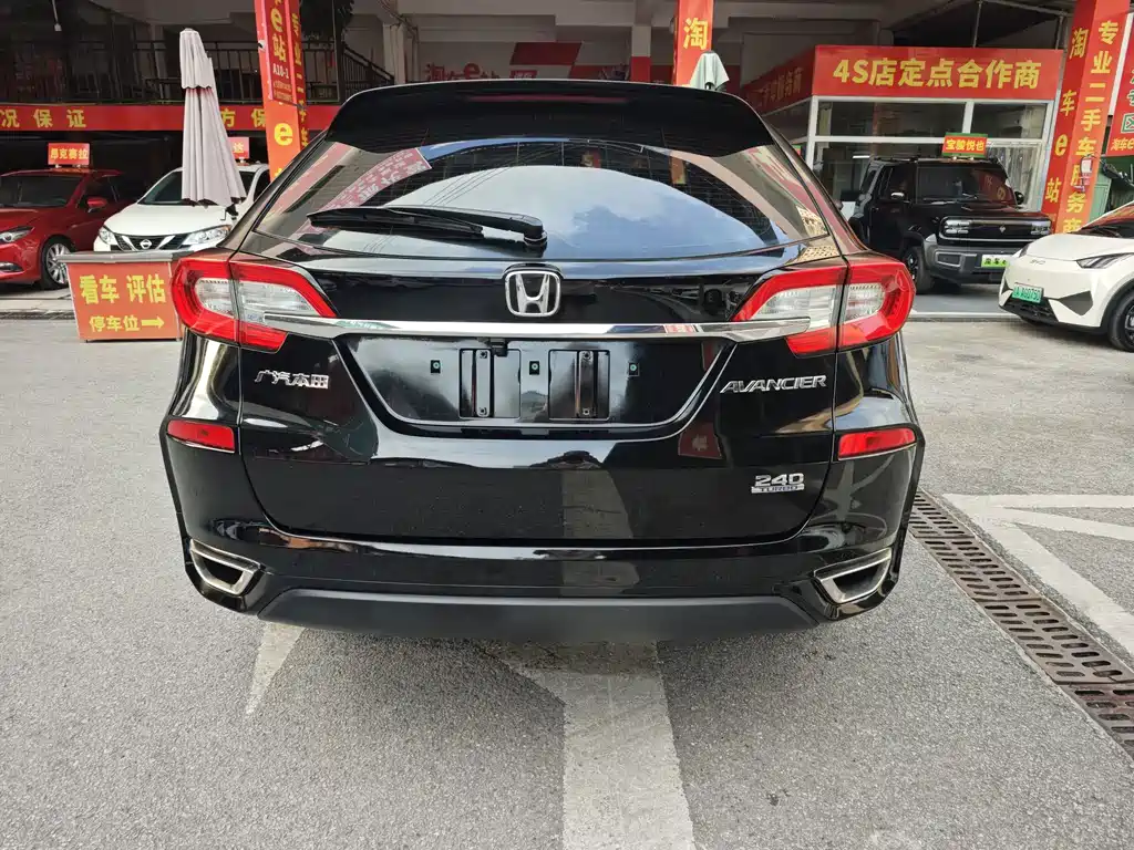 Honda Avancier 2018 — фото 5