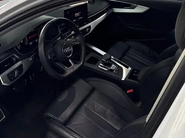 Audi A4L 2022