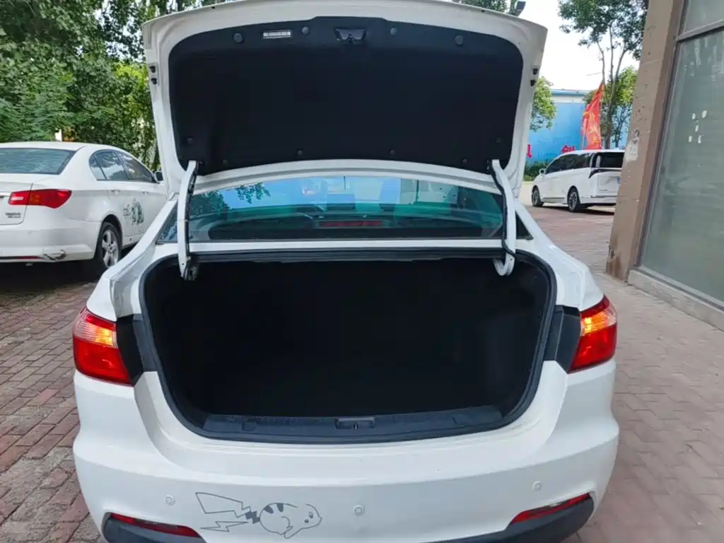Changan Yuexiang V7 2017 — фото 19