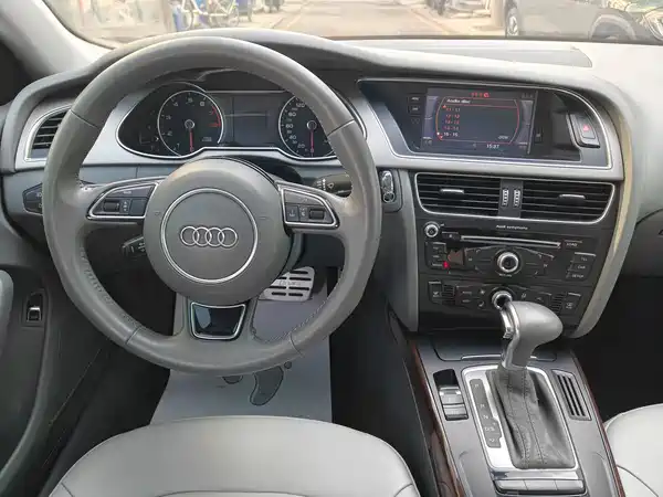Audi A4L 2013