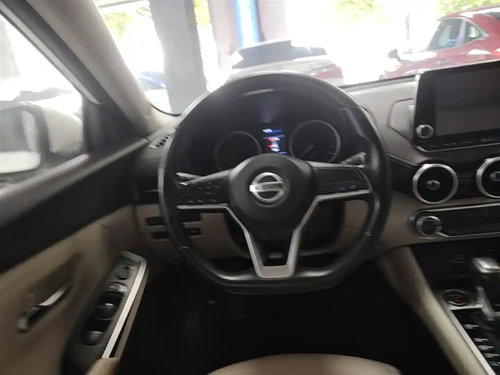 Nissan Sylphy 2019 — фото 11