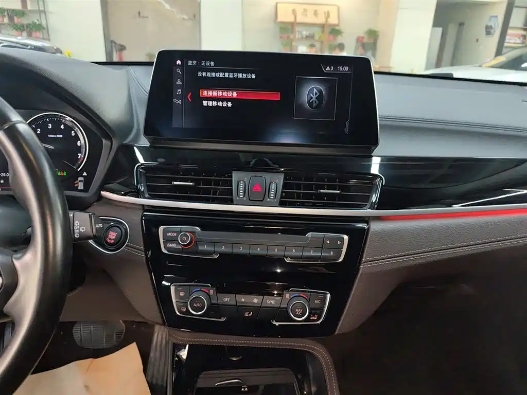 BMW X2 2022 — фото 13