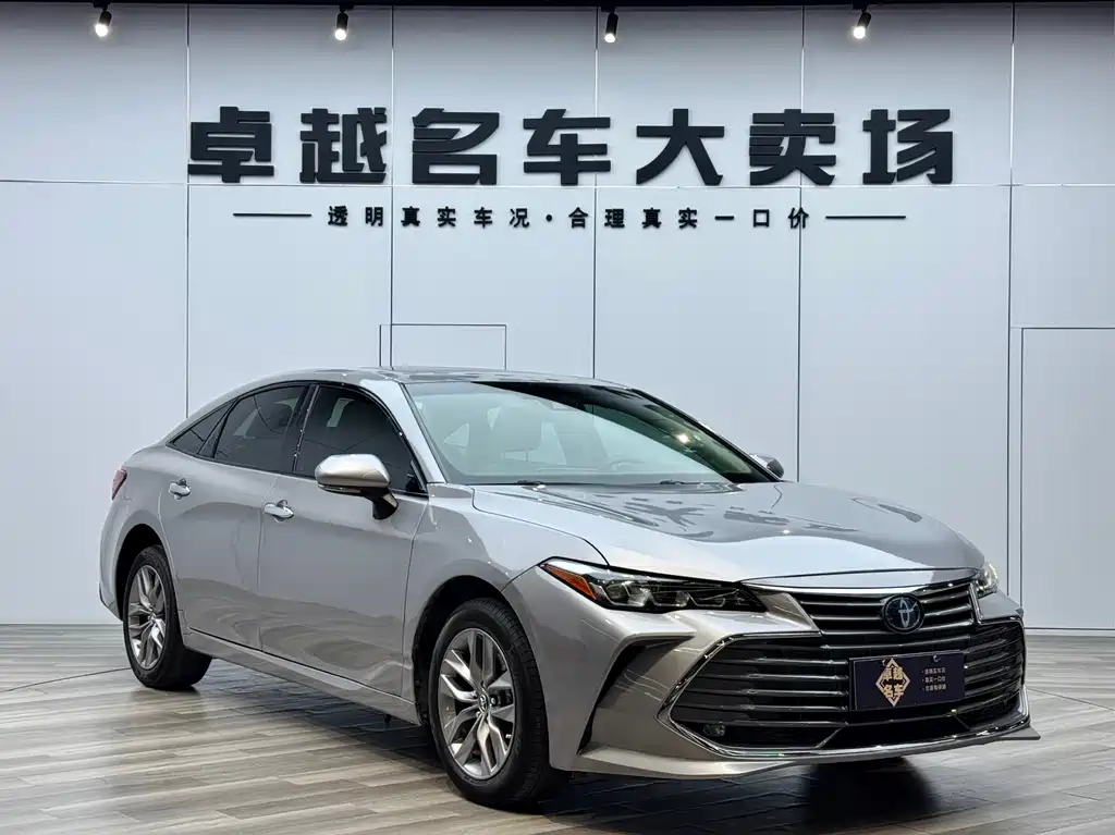 Toyota Avalon 2021 — фото 1