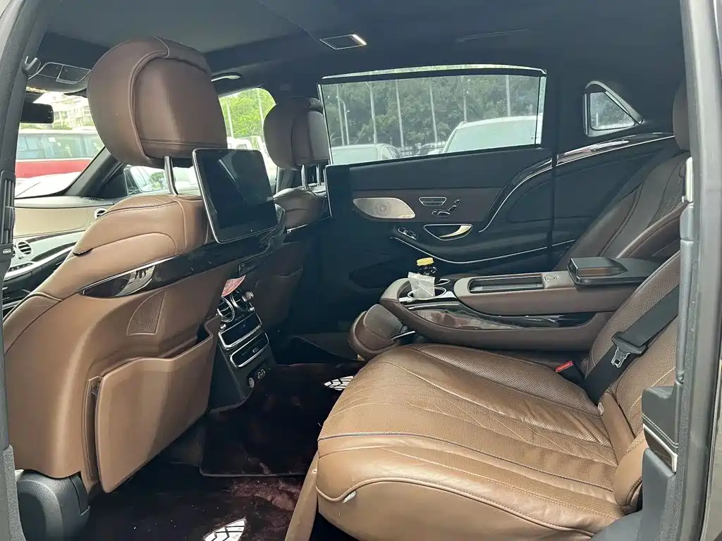 Mercedes-Benz Maybach S-Class 2019 — фото 10