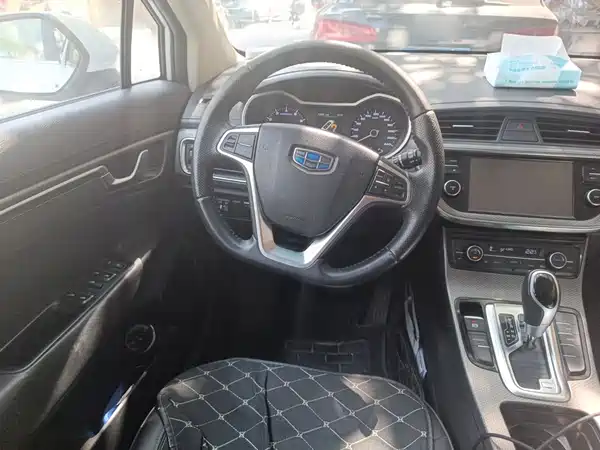 Geely Emgrand GS 2017