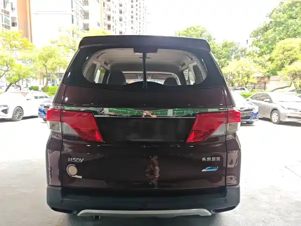 Venucia M50V 2018
