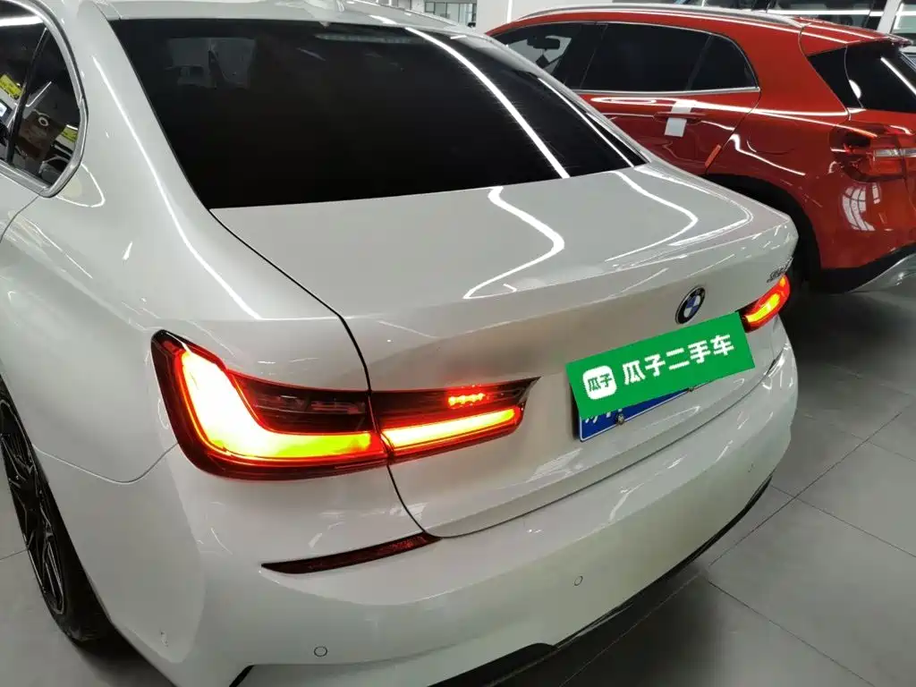 BMW 3 Series 2020