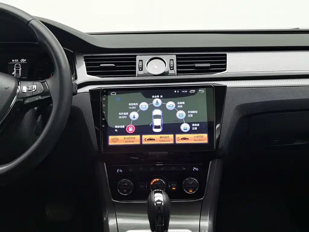 Volkswagen Passat 2019 — фото 12