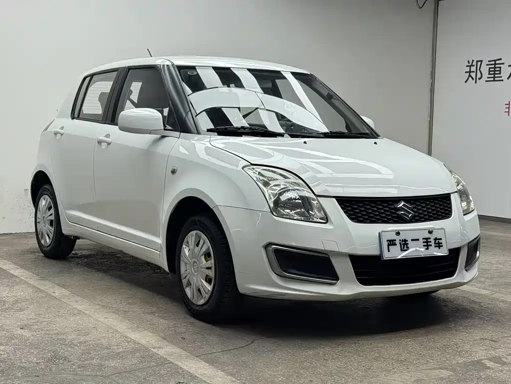 Suzuki Swift 2015 — фото 3