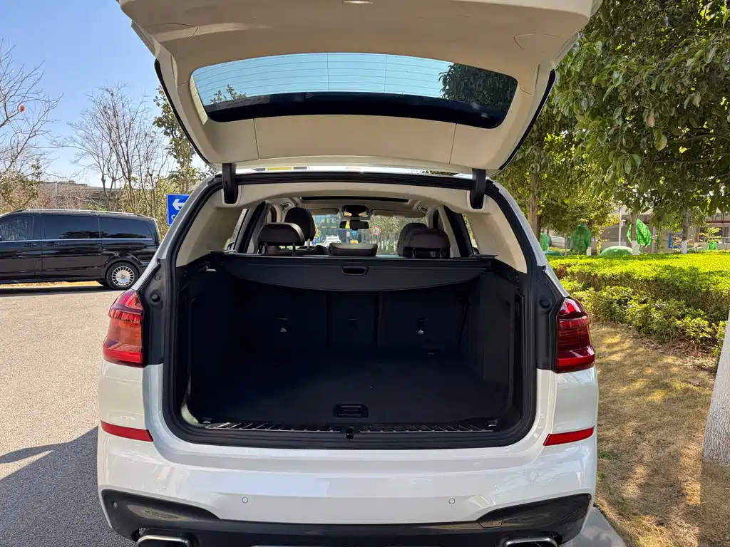 BMW X3 2019 — фото 17