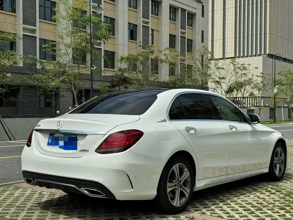 Mercedes-Benz C-Class 2020 — фото 9
