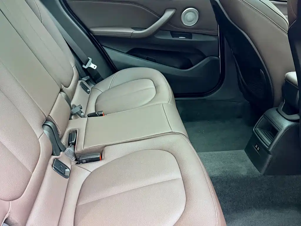 BMW X1 2022 — фото 12