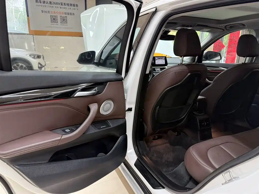 BMW X1 2022 — фото 17