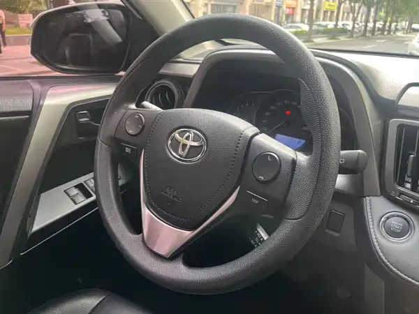 Toyota RAV4 2018